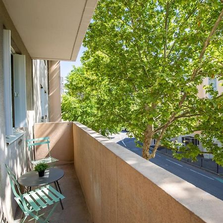 Apartamento T4 Climatise Au Pied Des Rempart Avec Parking Aviñón Exterior foto